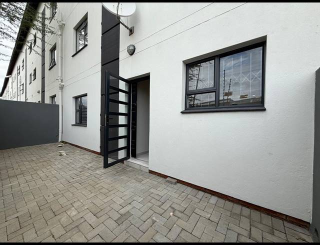 2 BEDROOM APARTMENT FOR SALE IN CASHAN